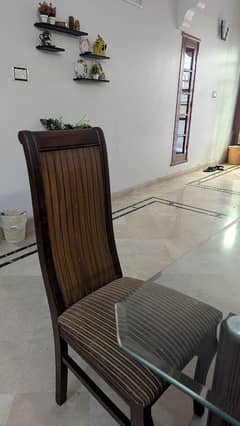 Dining table with 6 chairs