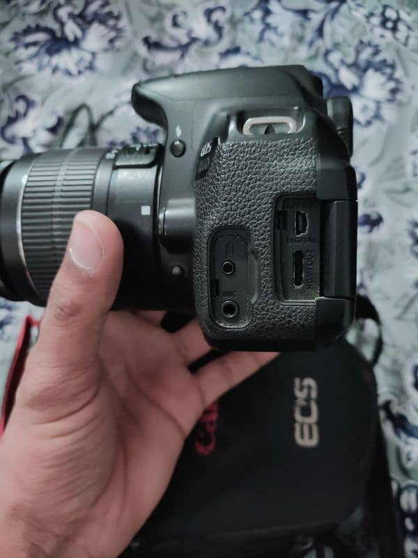 Canon 700d With 18-55mm Kit Lens 4