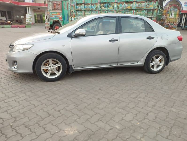 Toyota Corolla XLI special edition 2013 3