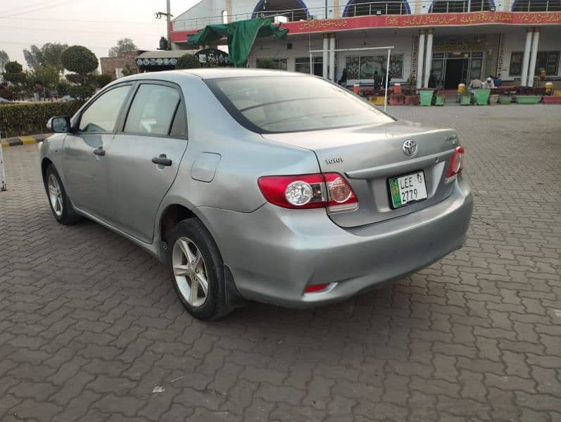 Toyota Corolla XLI special edition 2013 4