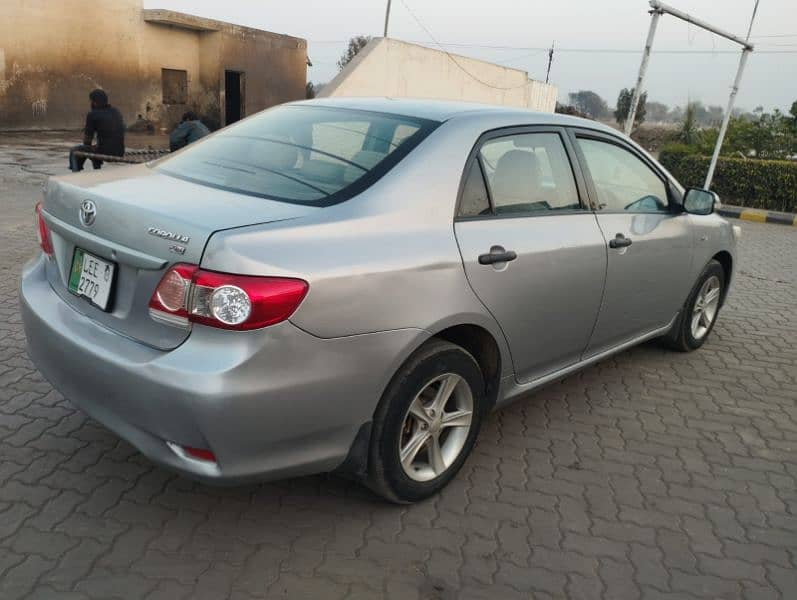 Toyota Corolla XLI special edition 2013 7