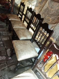 Dinning table with 6 chairs built on sheesham