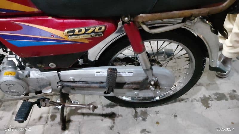 Honda 70 Gift for peoples 8