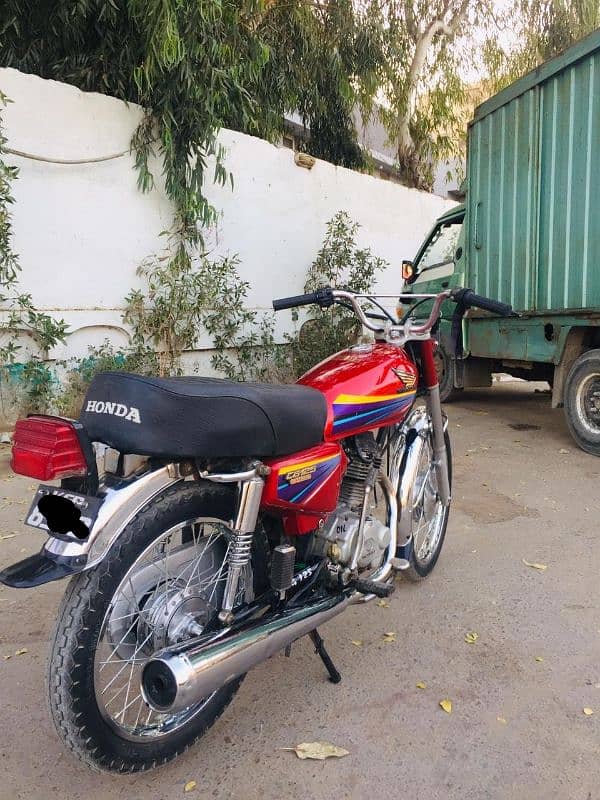 0317/2242/088 Honda cg 125 2012 model Karachi number 0