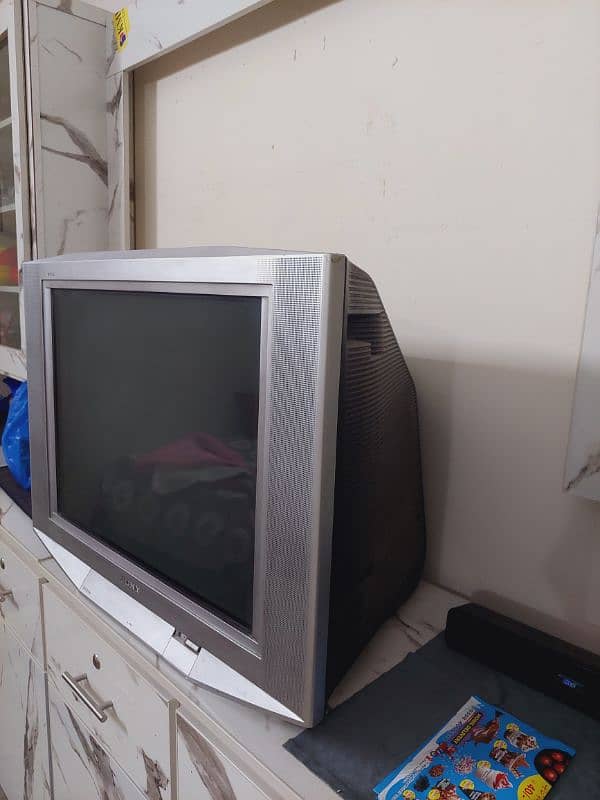 Sony Wega Television Neat condition 1