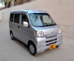 Daihatsu Hijet (Half Cruise)