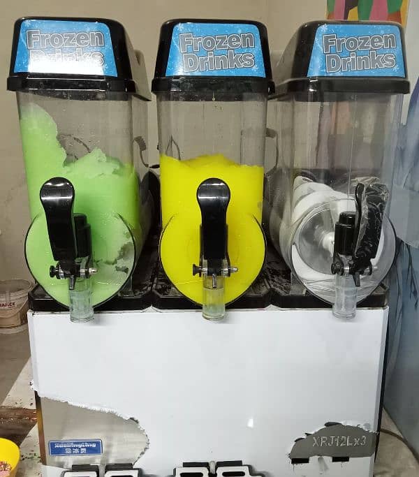 Ice cream Machine & Slash Machine Made in China only one Month Use 3