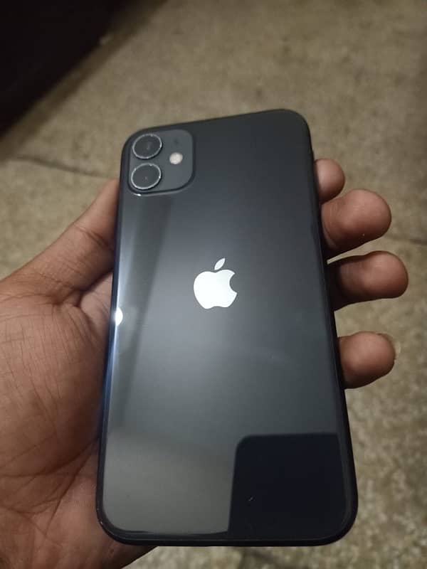 I Phone 11 64 gb urgent sale face id true tune all ok 10/10 0