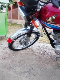 Honda 125 2010 model