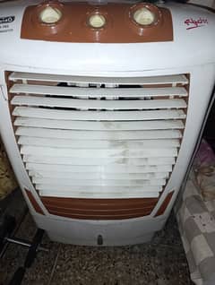 ROOM AIR COOLER