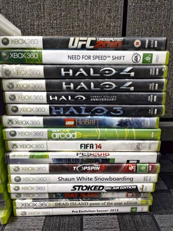 XBOX 360 BUNDLE ORIGINAL GAMES WITH FREE PS3 CDS 1