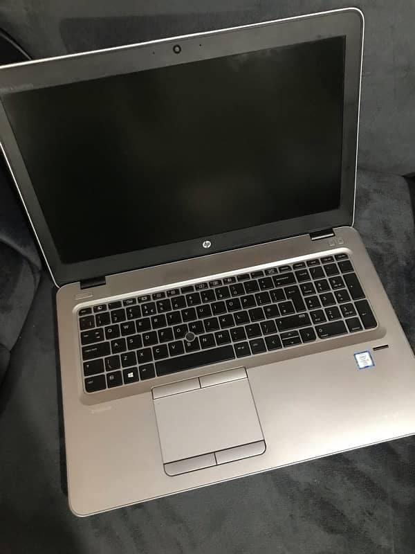 Hp 850 g3 1