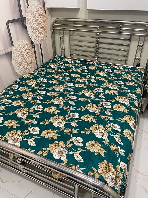 Queen Size Bed Steel 2