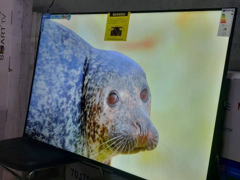 43  INCH SAMSUNG SMART LED  LATEST MODEL   03444819992 3