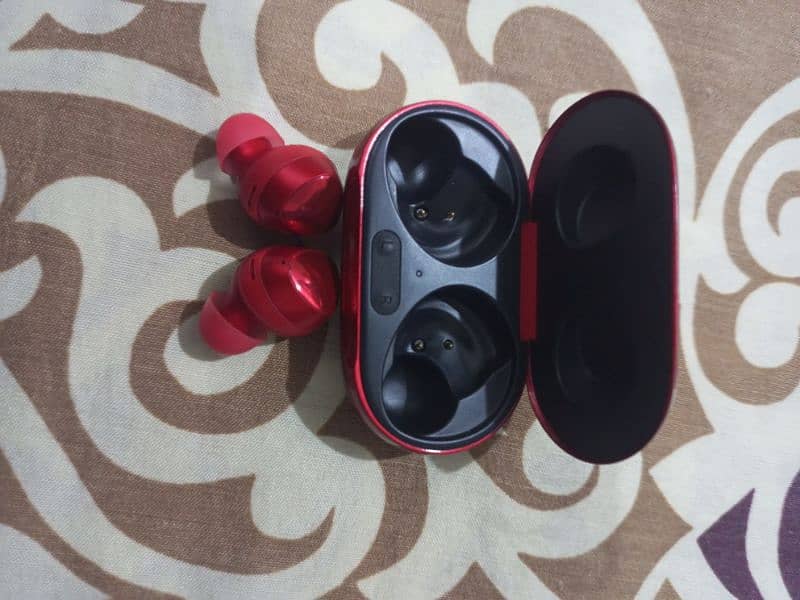 Samsung Air buds plus 1