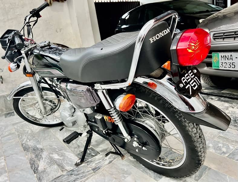 Honda CG 125 Special Edition New Scratchless condition 0