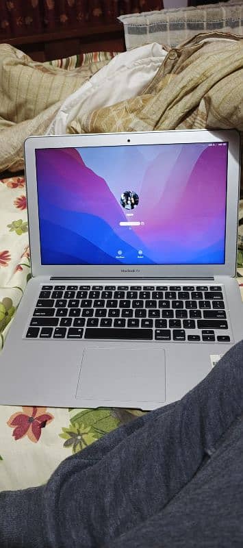 Macbook Air 2017 13.3' core i5 2