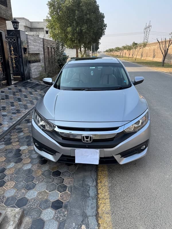 Honda Civic Oriel 2018 5