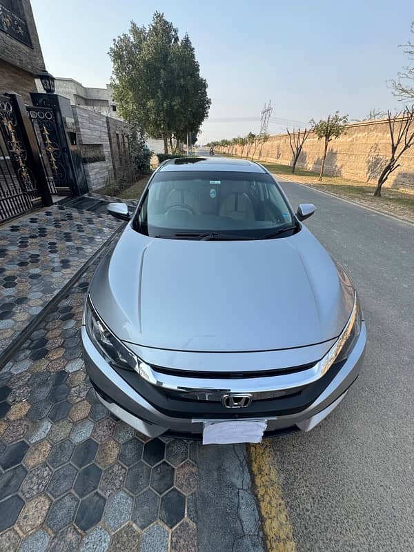 Honda Civic Oriel 2018 8