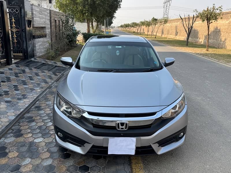 Honda Civic Oriel 2018 13