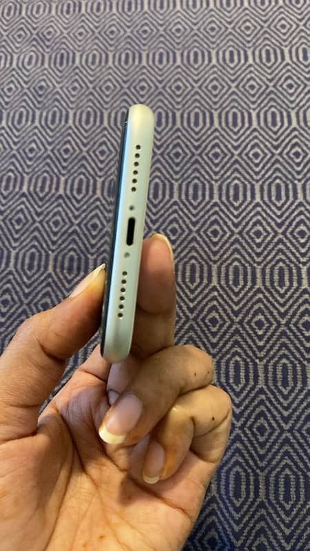 apple iPhone 11 64gb non pta 1