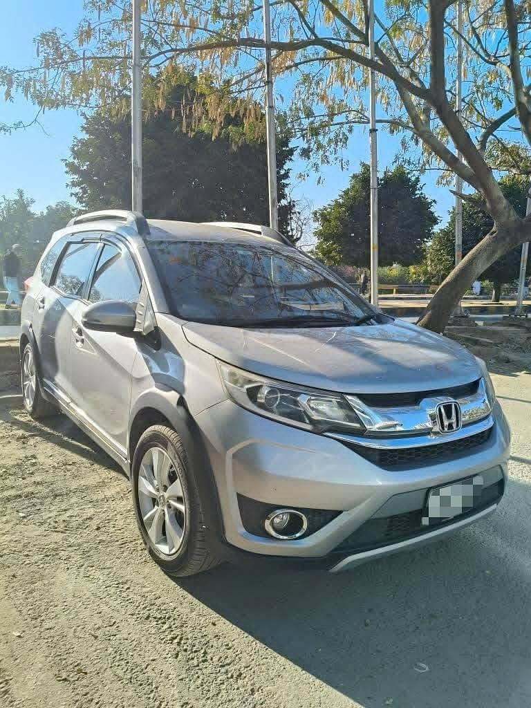 2017 Honda BRV i-VTEC for sale (7-Seater) 4