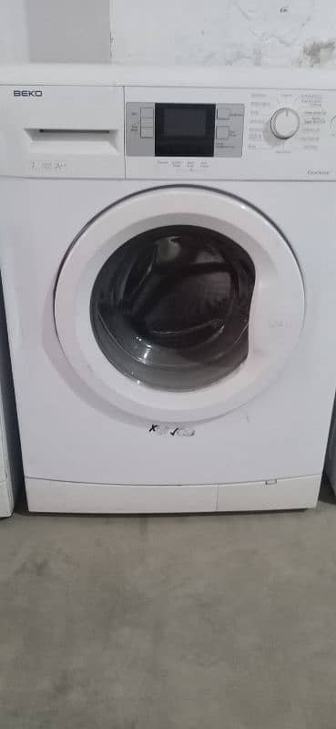 Front load Auto matic washing machine 1