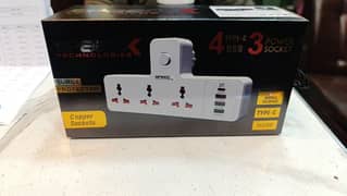 3 Usb 1 Type C 3 Fast Charger Power sockets