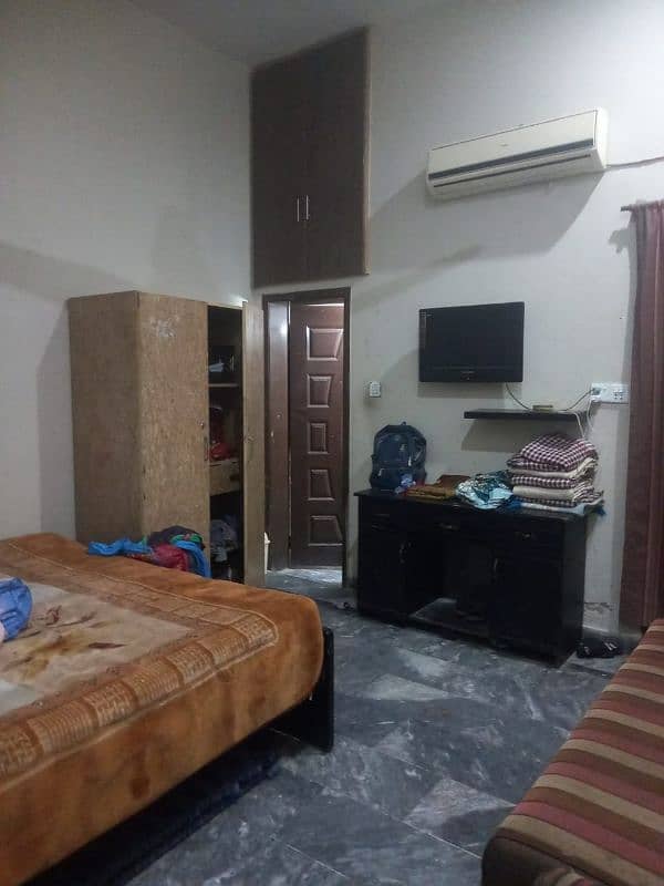 Separate Lower Portion For Rent Amir Town NR Trust School Harbanspur 0