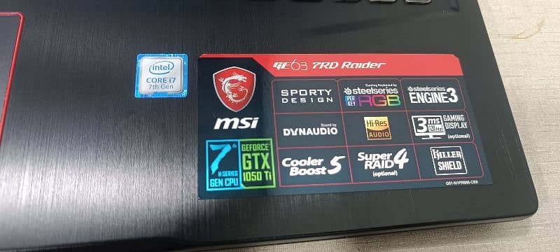 MSI GE 63 7Rd Raider with GTX 1050Ti 4Gb 2