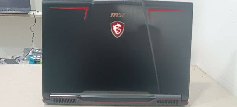 MSI GE 63 7Rd Raider with GTX 1050Ti 4Gb 8
