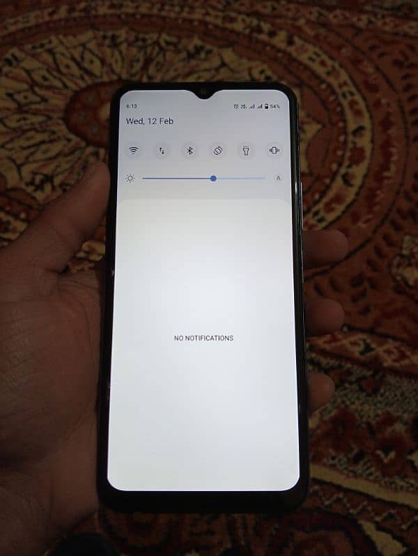 vivo y33s 8/128 4