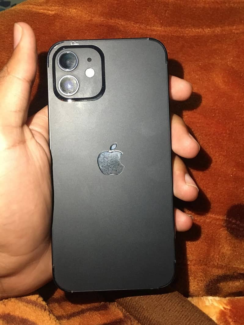 Apple iPhone 12 0