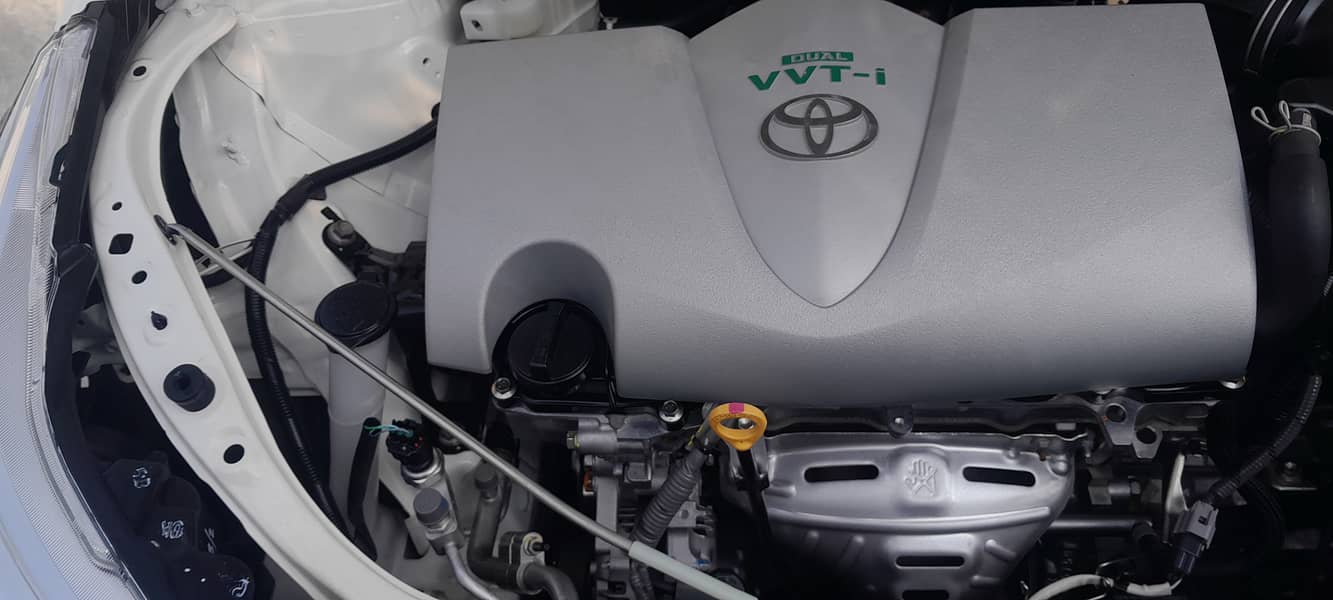 Toyota Yaris 2024 manual register -0/3/0/0/9/6/0/1/6/4/6/ 4