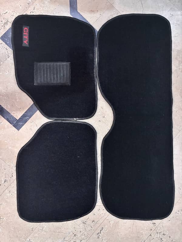 Honda City Carpet Mats (2013-2019) model 0