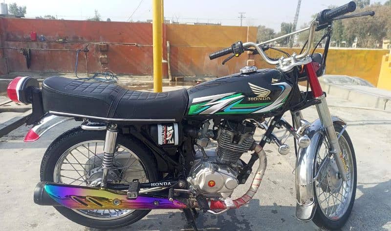 Honda CD 125 model 2016 0