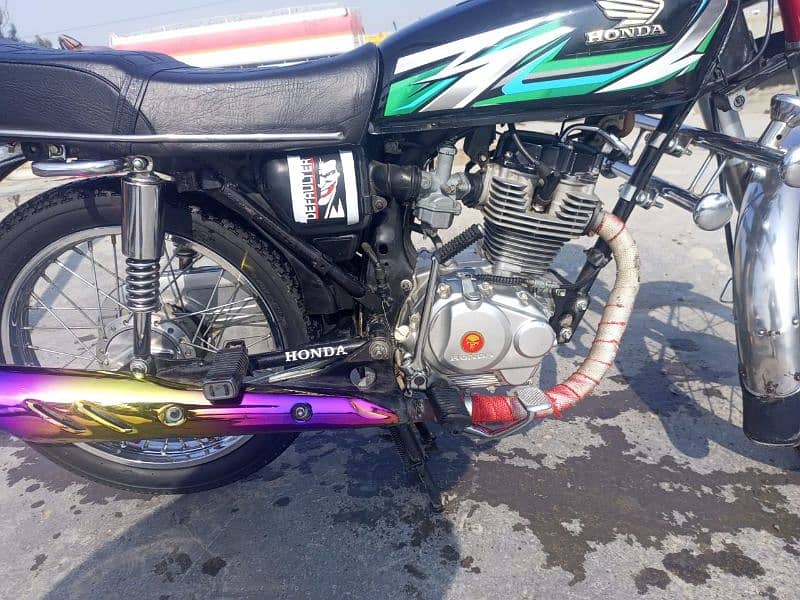 Honda CD 125 model 2016 7