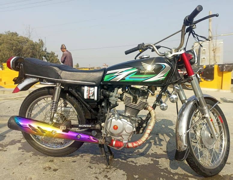 Honda CD 125 model 2016 9