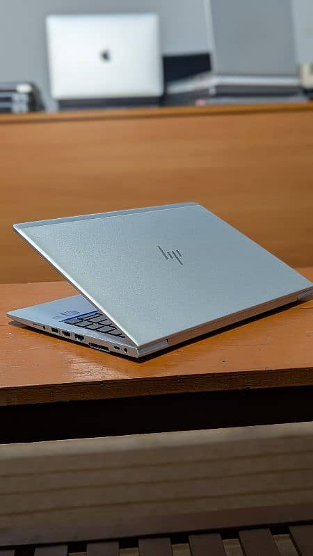 Hp Elitebook 840 G5 | Core i5 8th Generation | Hp New Logo 0