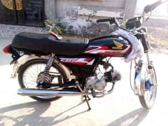 bike sahi hal at ha urgent sale NUM 03224693076