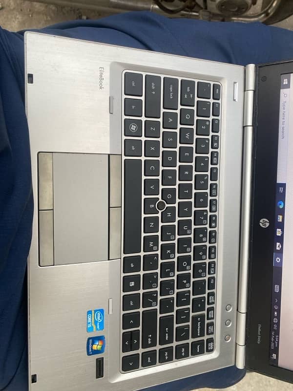 Hp 8460 4/256 core i5 2nd generation 10/8 Laptop 2