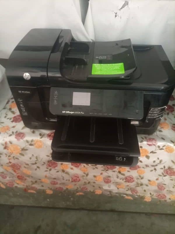 HP Officejet 6500A Plus e-All-in-One (Printer/Scanner/Copier/Fax) 2