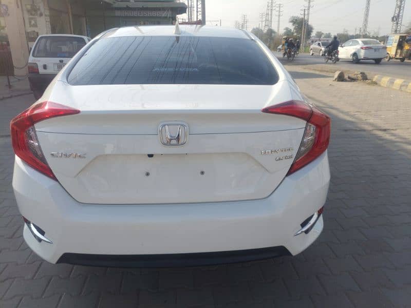 Honda Civic VTi Oriel Prosmatec 2021 4