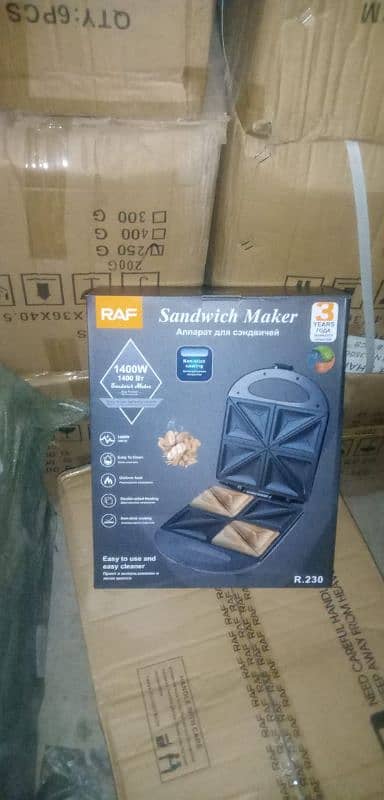 RAF 4 SLICE SANDWICH MAKER FULL SIZE NON STICK AUTOMATIC NEW 1400W 10