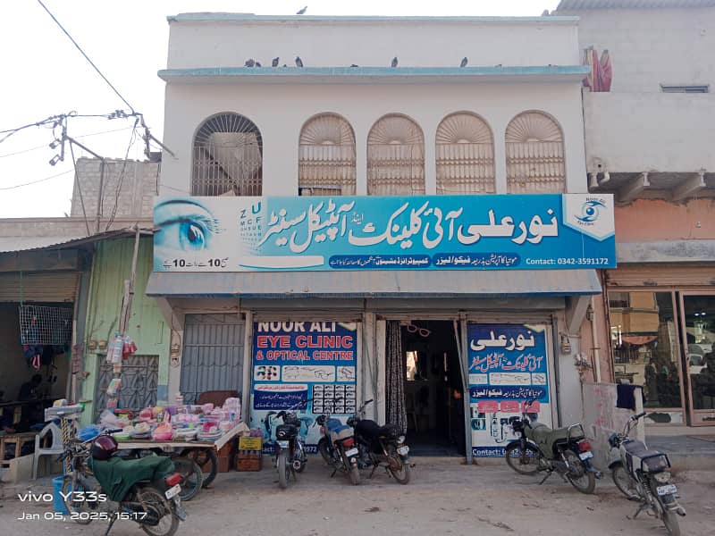 SEMI COMMERCIAL HOUSE FOR SALE MAIN ROAD & MARKET "L" BLOCK ORANGI TOWN 1