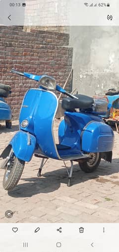 Vespa 1988 recently restored