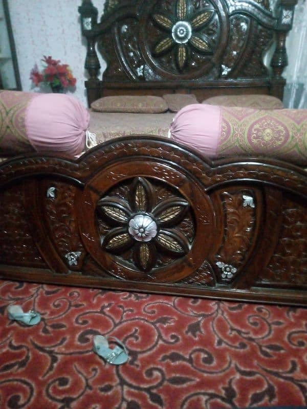 pair chnyoti bed brand new drisng shocase 2