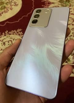 vivo v27e. . . . . memory 256gb ram 8+8 .