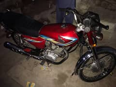 Honda 125 //2018 KHI only watsapp text kary