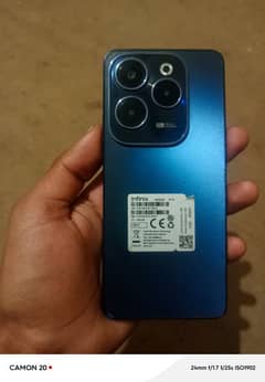 infinix hot 40 full box  8+8 256 GB full ok condition